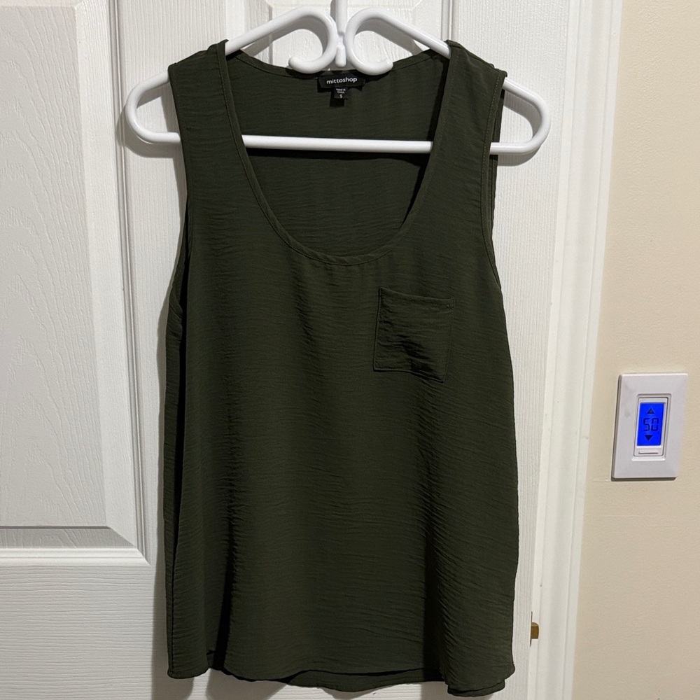 36. MITTOSHOP | TANK